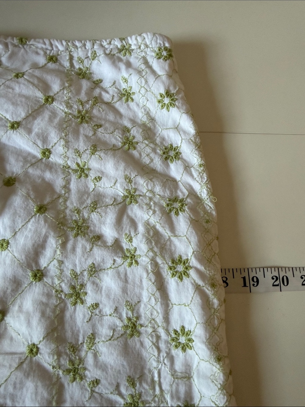 Wet Seal Cottage White Dainty Floral Embroidered 100% Cotton Mini Skirt Small - Picture 8 of 10